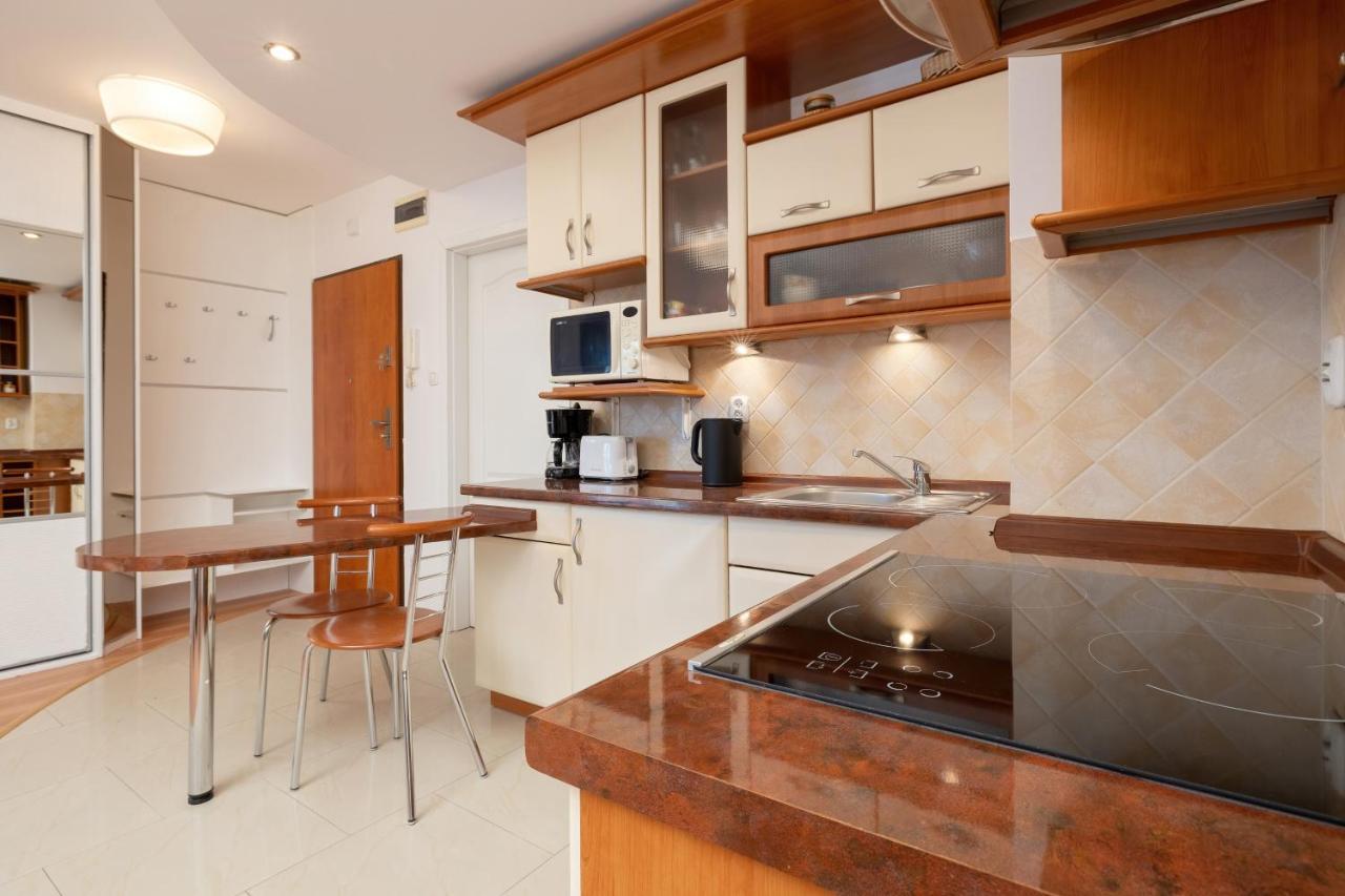 Port Kolobrzeg Str Towarowa By Jantar Apartamenty Kołobrzeg Extérieur photo